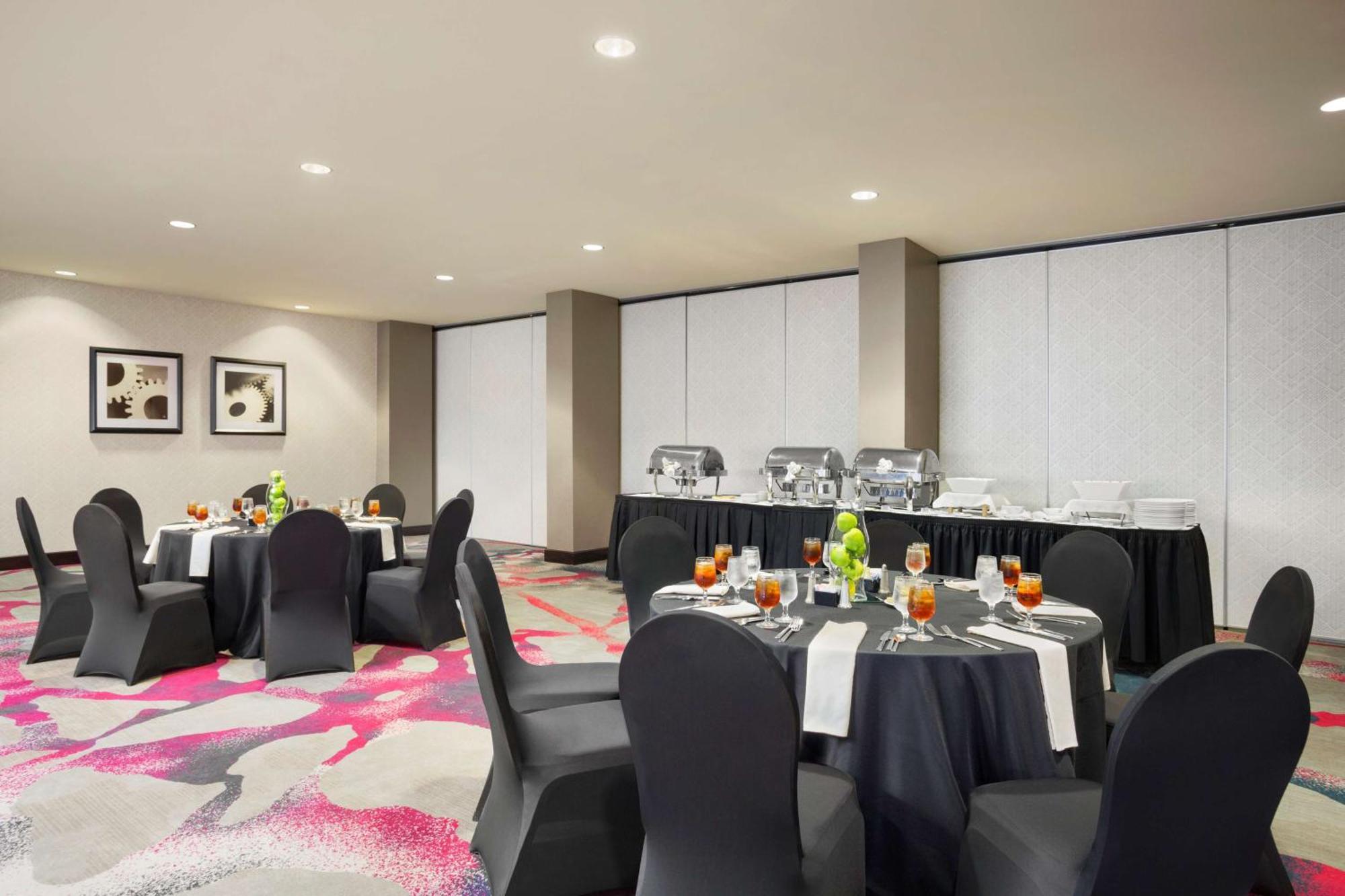 Doubletree By Hilton Dfw Airport North Hotel Irving Eksteriør billede