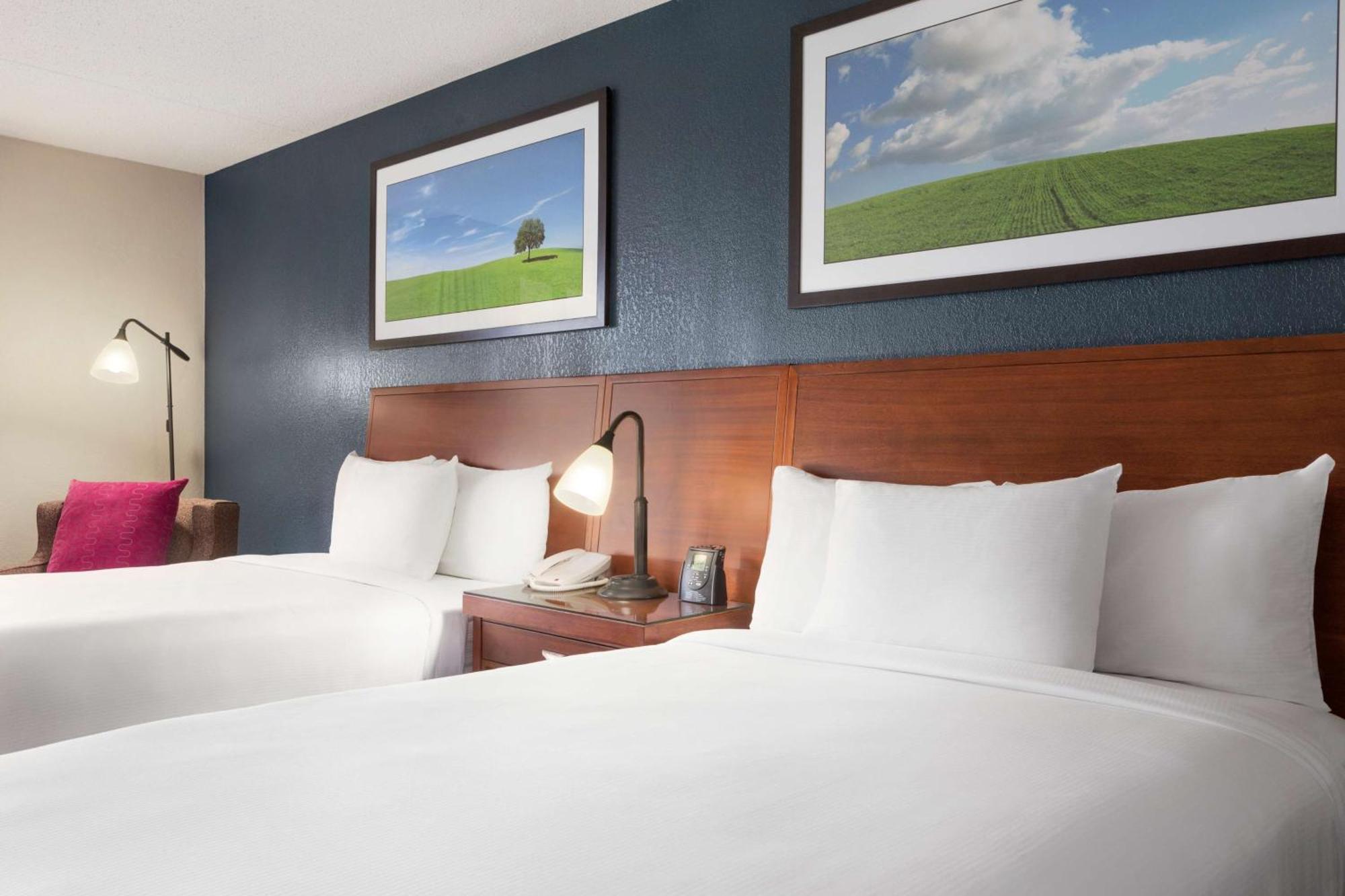 Doubletree By Hilton Dfw Airport North Hotel Irving Eksteriør billede
